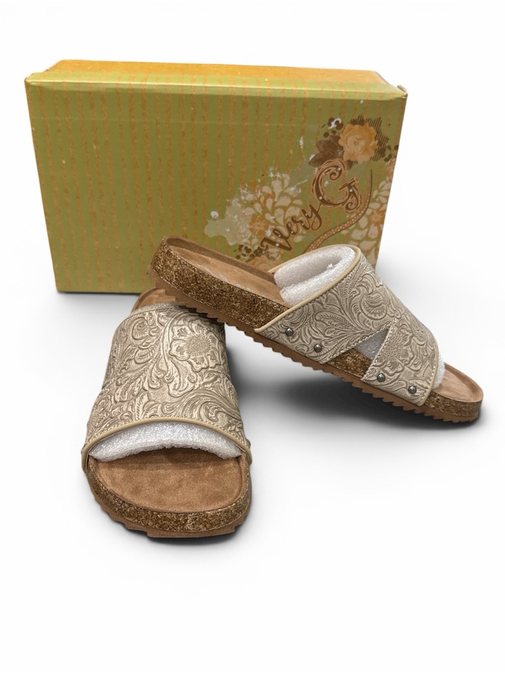 Very G Jordyn Tooled Slip On Sandal Tan New in Box